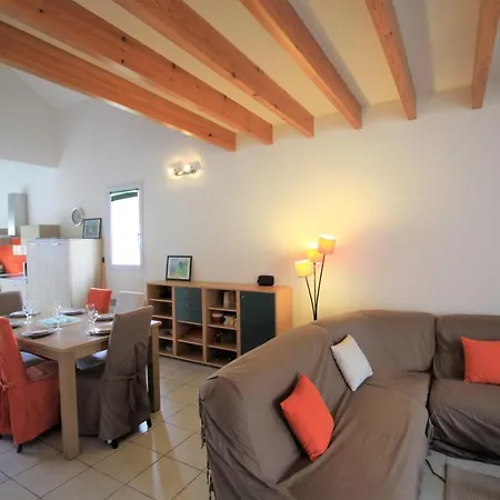 Casa de Férias La Maison De Carine-Belle Villa Confortable