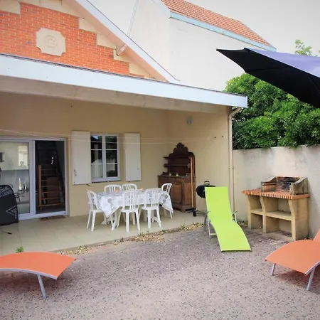 La Maison De Carine-Belle Villa Confortable *