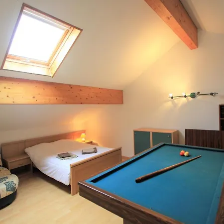 La Maison De Carine-Belle Villa Confortable Casa de Férias